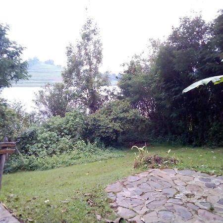 Byoona Amagara At Lake Bunyonyi Kabale Екстериор снимка